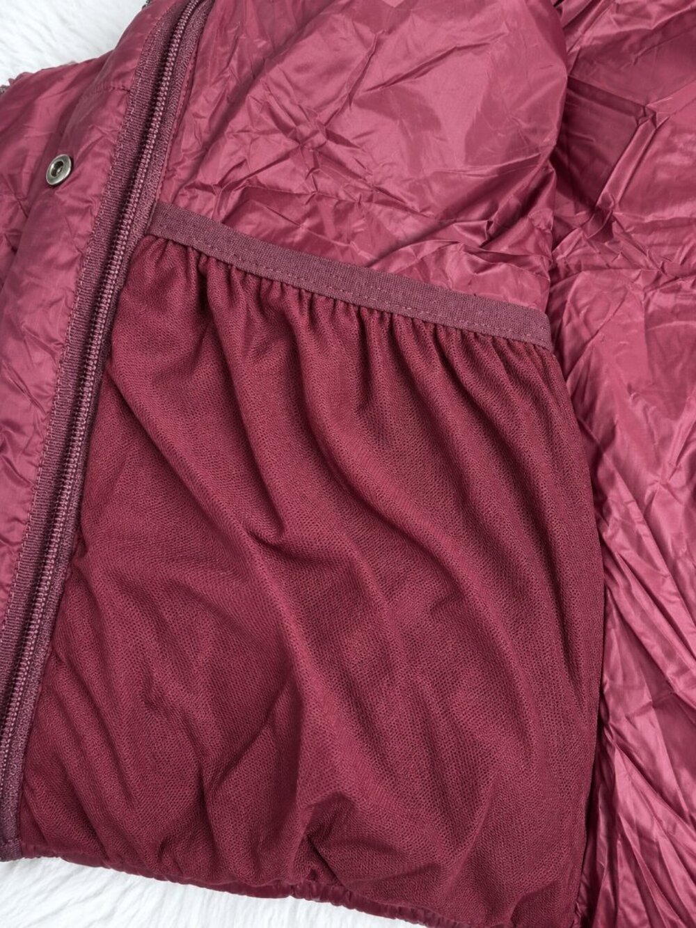 ALO Yoga Gold Rush Puffer Jacket Burgundy Size Small NWT - Picture 9 of 11